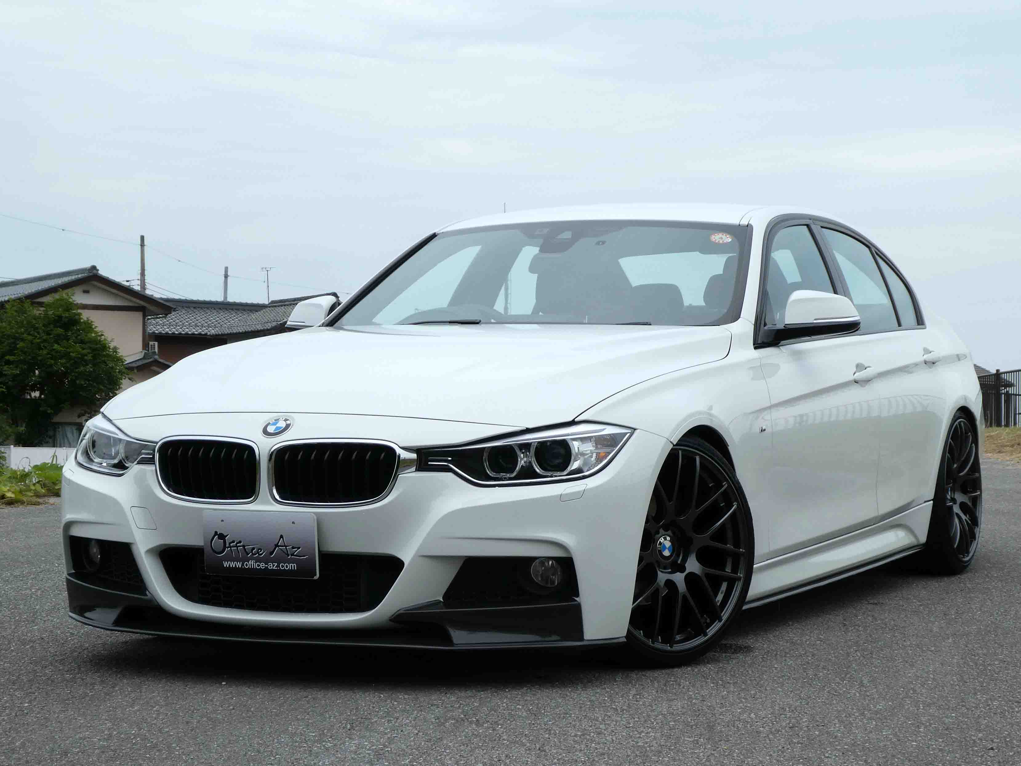 滋賀県中古車 BMW 3シリーズ 320d Mスポーツ