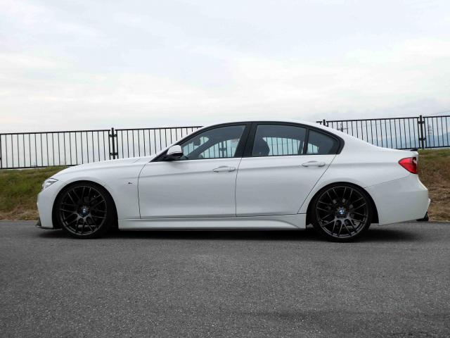 滋賀県中古車　BMW 3シリーズ 320d Mスポーツ