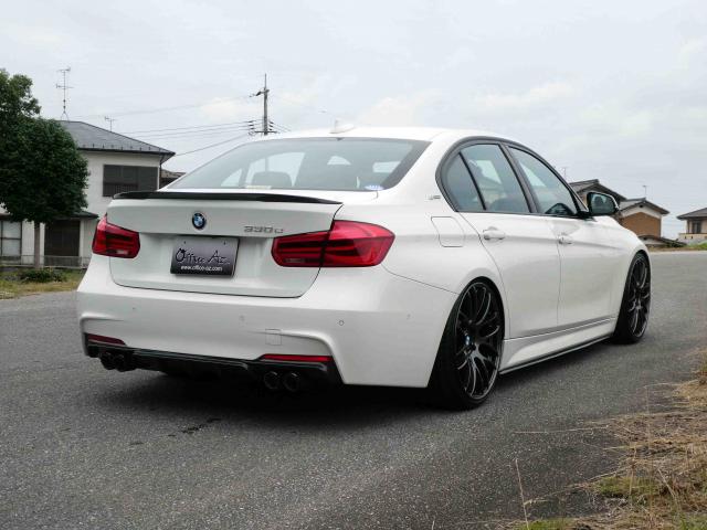 滋賀県中古車　BMW 3シリーズ 330e Mスポーツ