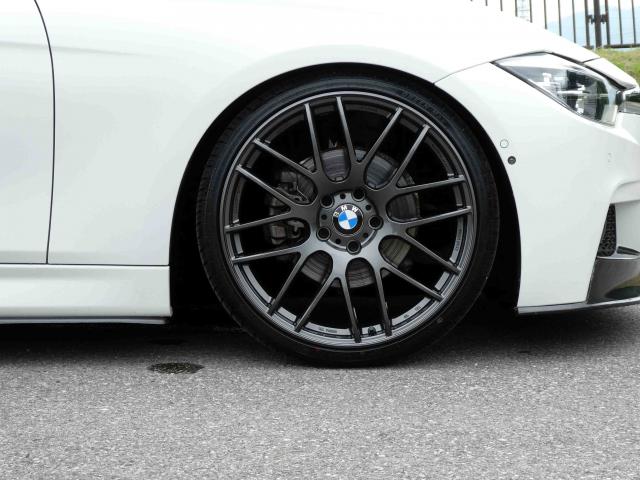 滋賀県中古車　BMW 3シリーズ 330e Mスポーツ