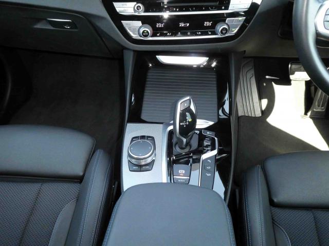 滋賀県中古車　BMW X3 xDrive20d Mスポーツ