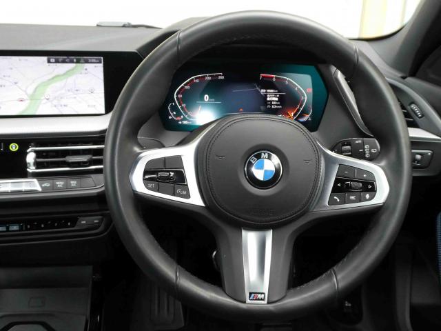 滋賀県中古車　BMW 1シリーズ 118i Mスポーツ
