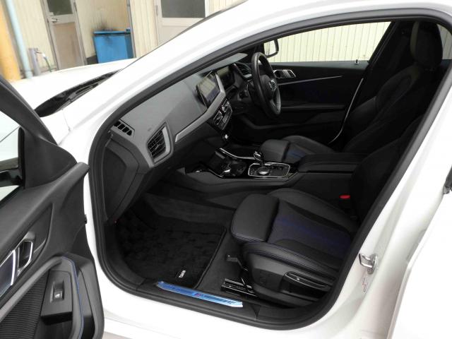 滋賀県中古車　BMW 1シリーズ 118i Mスポーツ
