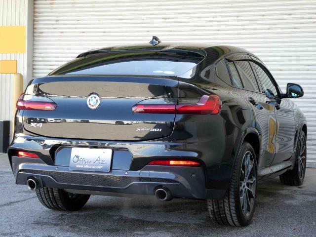 滋賀県中古車　BMW X4 xDrive30i Mスポーツ