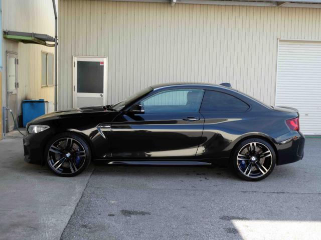 滋賀県中古車　BMW M2 ベースグレード