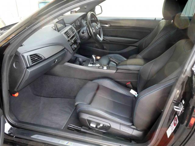 滋賀県中古車　BMW M2 ベースグレード