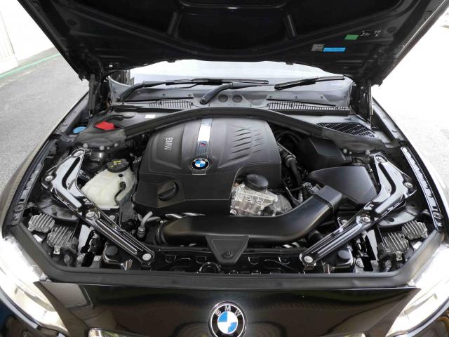滋賀県中古車　BMW M2 ベースグレード