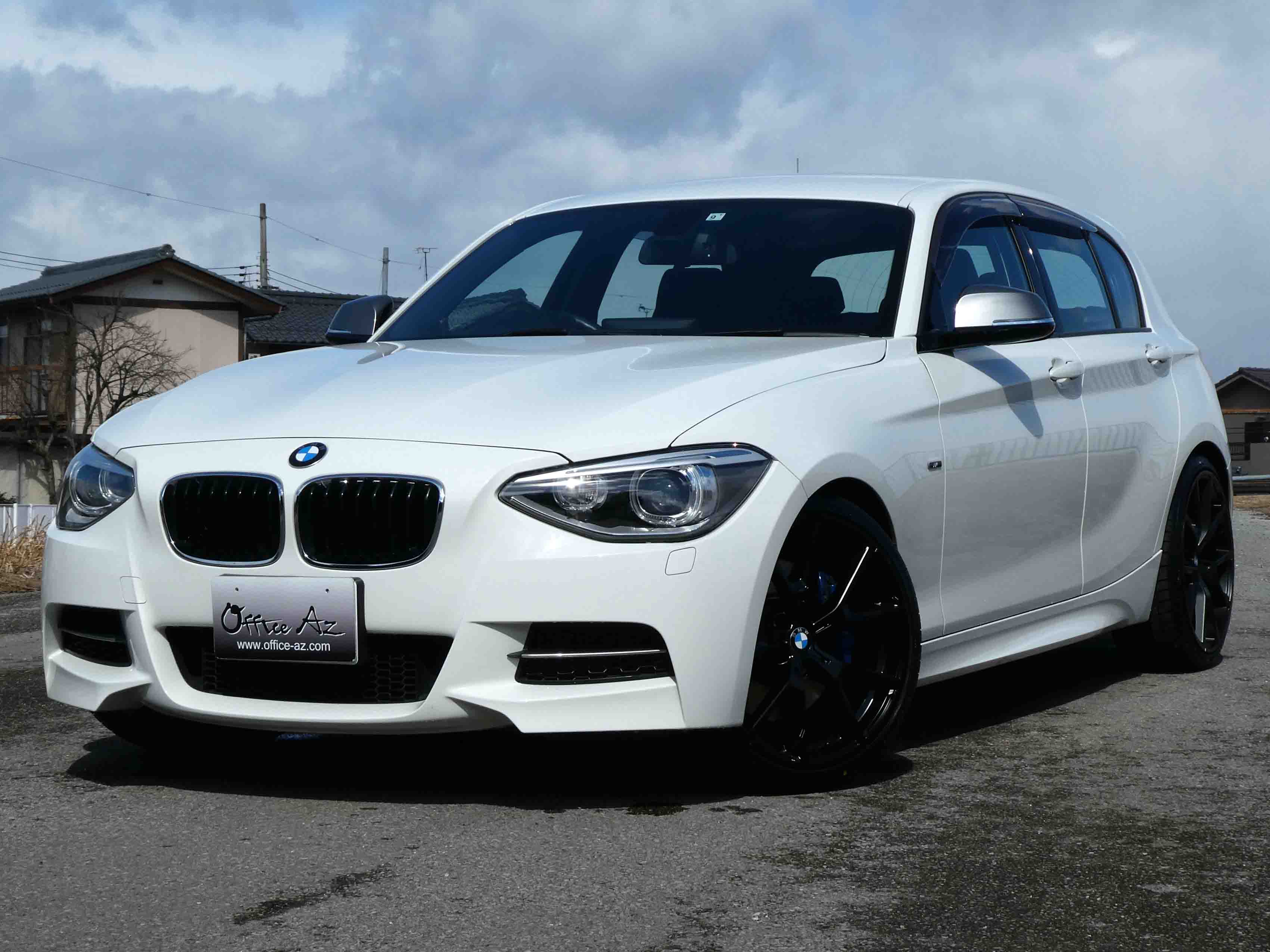 滋賀県中古車　BMW 1シリーズ M135i