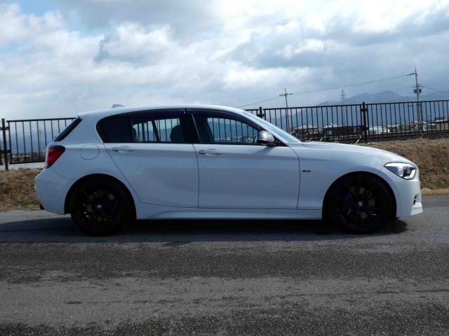 滋賀県中古車　BMW 1シリーズ M135i