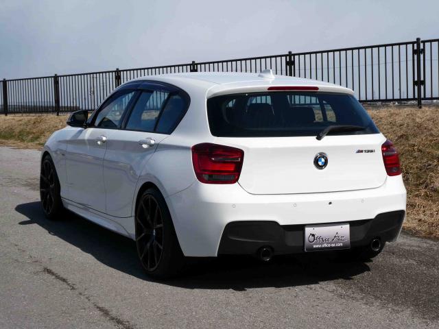滋賀県中古車　BMW 1シリーズ M135i