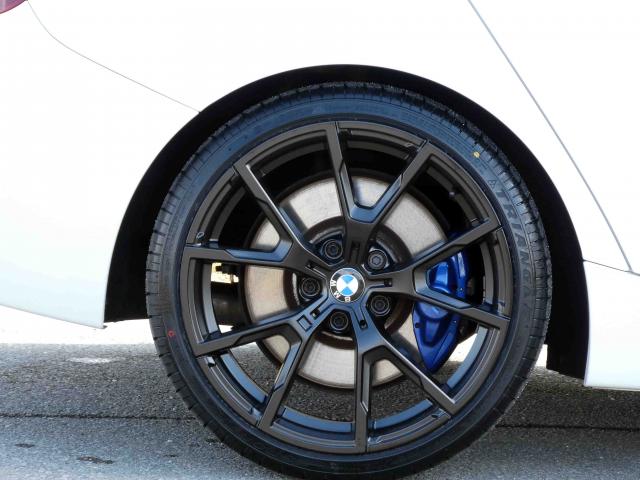 滋賀県中古車　BMW 1シリーズ M135i