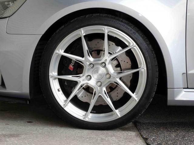 滋賀県中古車　アウディ RS3 RS3スポーツバック