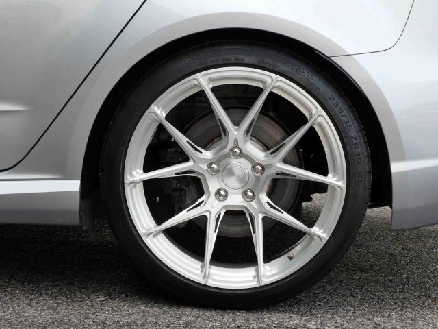 滋賀県中古車　アウディ RS3 RS3スポーツバック