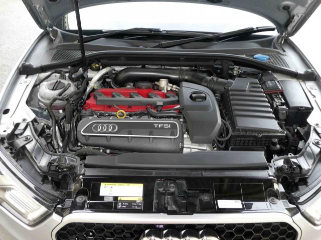 滋賀県中古車　アウディ RS3 RS3スポーツバック