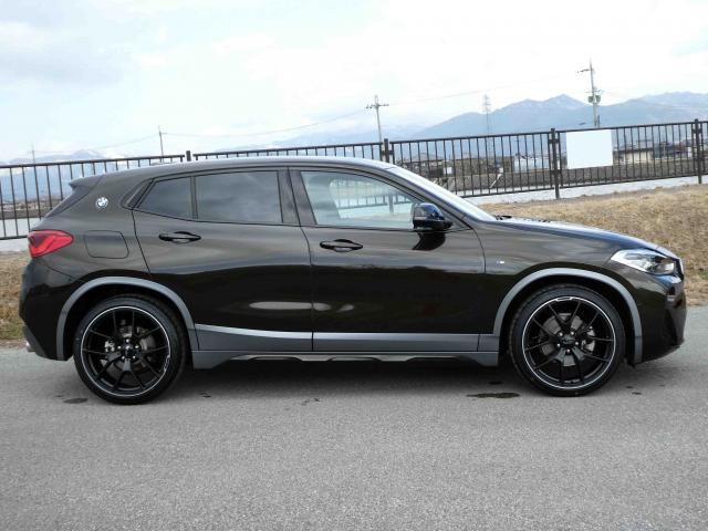 滋賀県中古車　BMW X2 xDrive18d MスポーツX