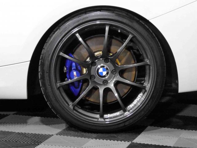 滋賀県中古車　BMW 2シリーズ M240i