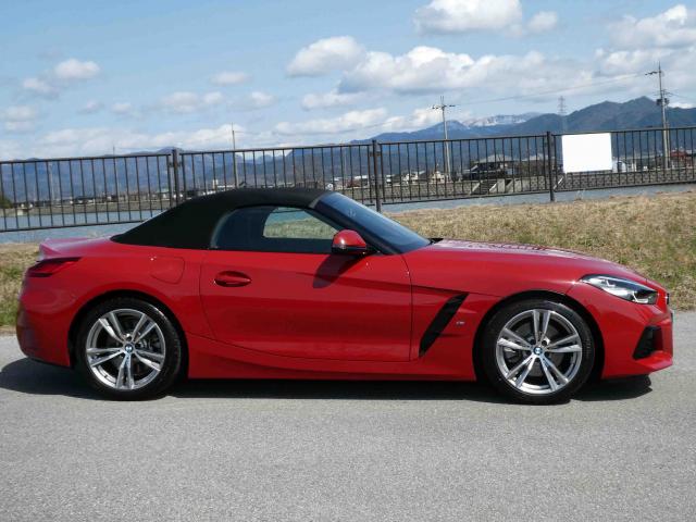 滋賀県中古車　BMW Z4 sDrive20i Mスポーツ