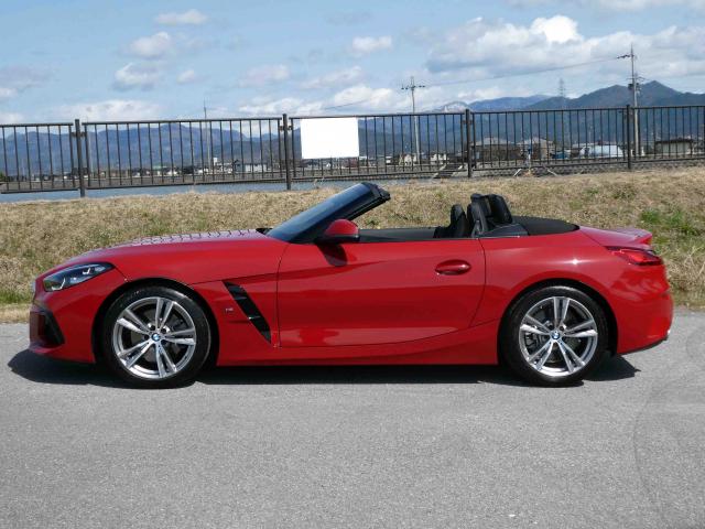 滋賀県中古車　BMW Z4 sDrive20i Mスポーツ