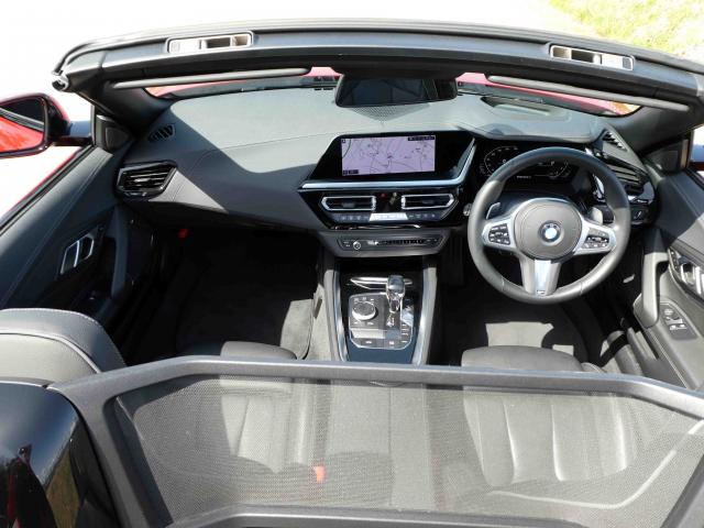 滋賀県中古車　BMW Z4 sDrive20i Mスポーツ