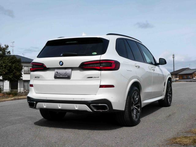 滋賀県中古車　BMW X5 xDrive35d Mスポーツ