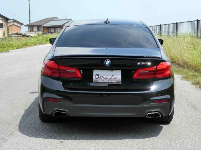 滋賀県中古車　BMW 5シリーズ 530e Mスポーツアイパフォーマンス