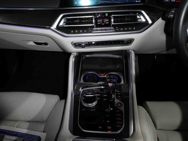 滋賀県中古車　BMW X6 xDrive35d Mスポーツ