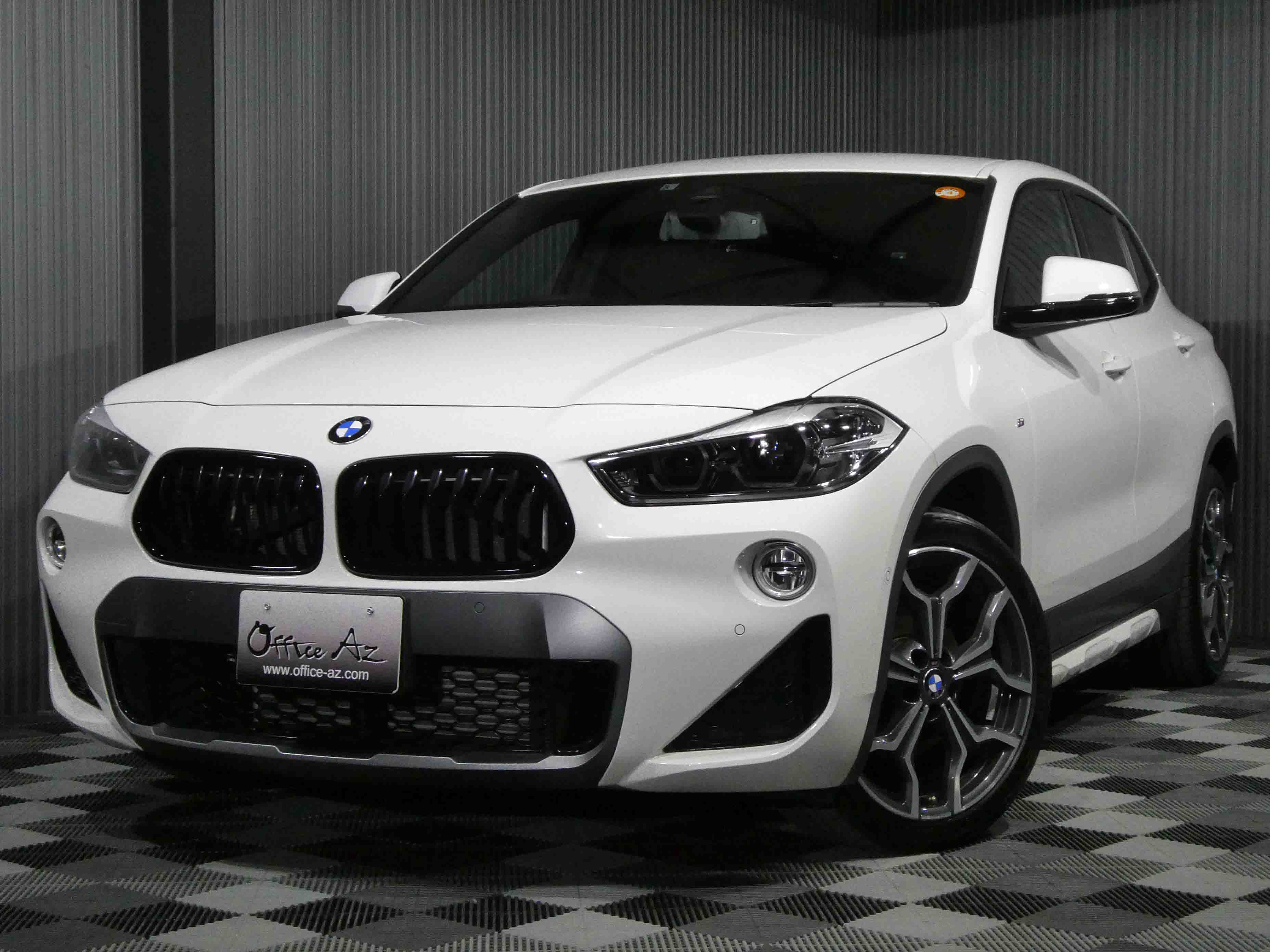 滋賀県中古車　BMW X2 xDrive18d MスポーツX