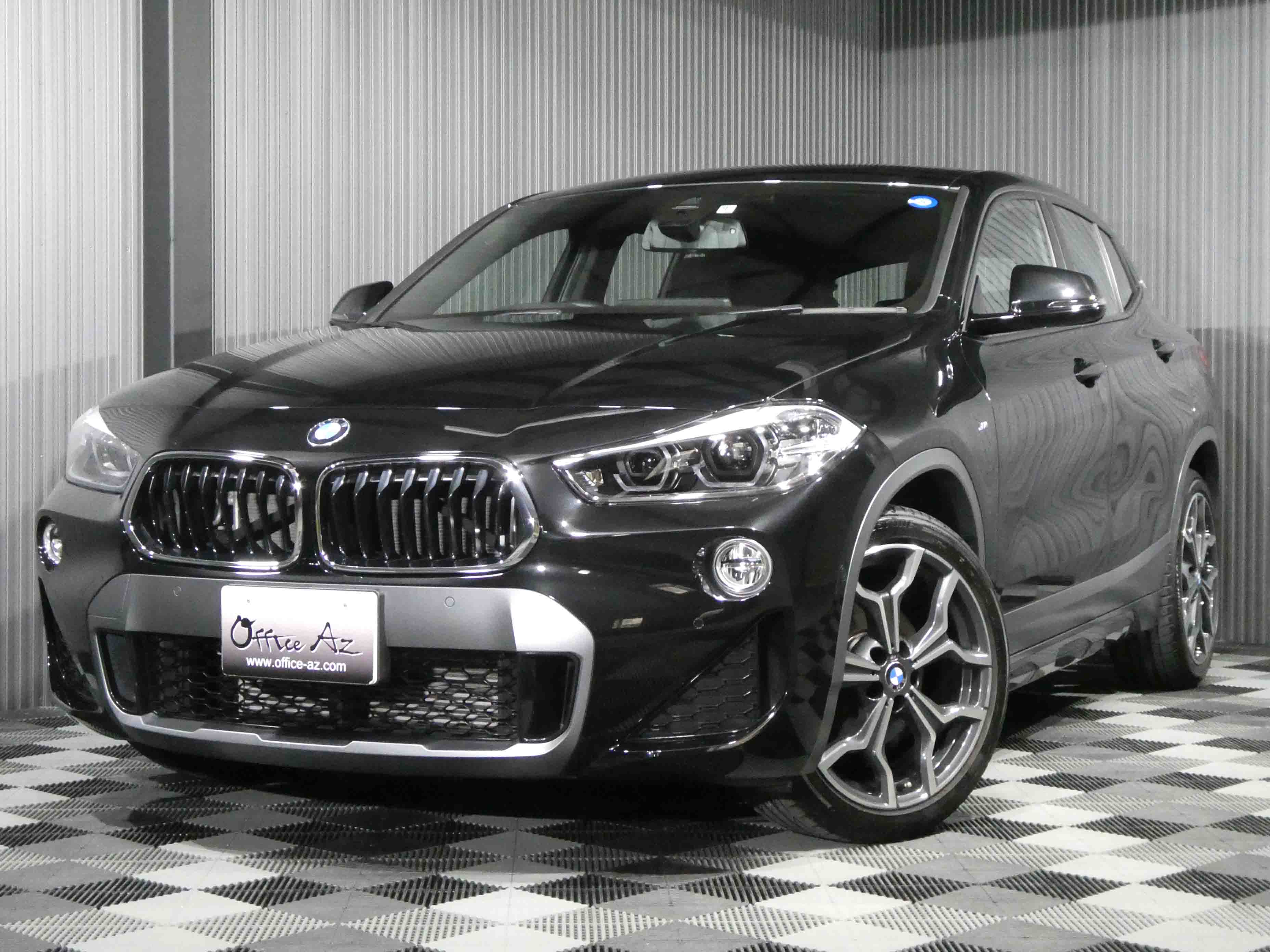 滋賀県中古車　BMW X2 sDrive18i MスポーツX