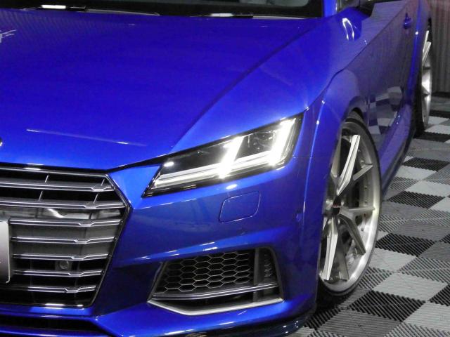 滋賀県中古車　アウディ TTSクーペ 2.0TFSIクワトロ
