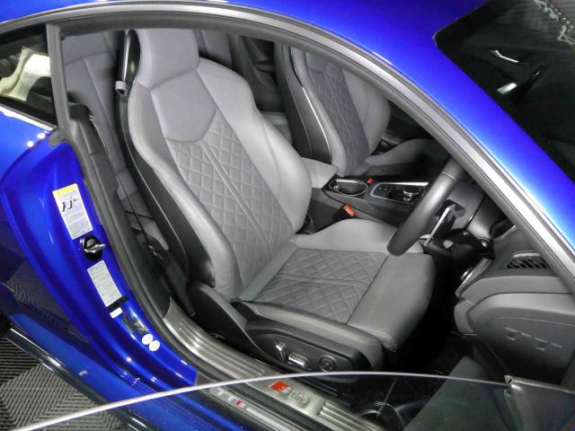 滋賀県中古車　アウディ TTSクーペ 2.0TFSIクワトロ