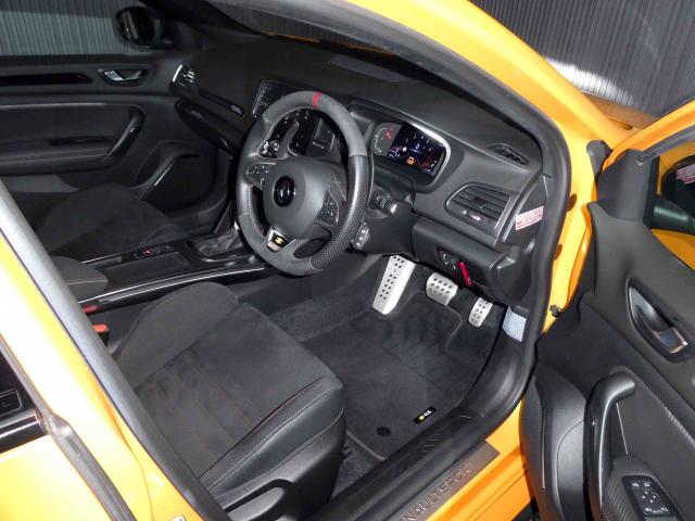 滋賀県中古車　ルノー メガーヌ ルノースポール