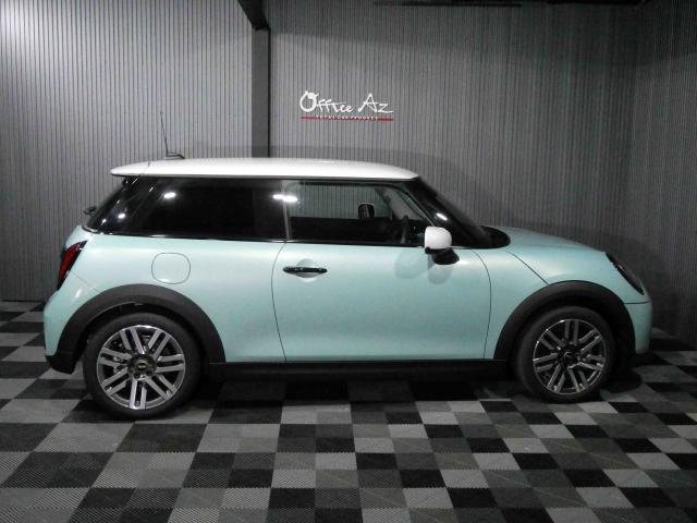 滋賀県中古車　BMW MINI クーパーC クラシックトリム