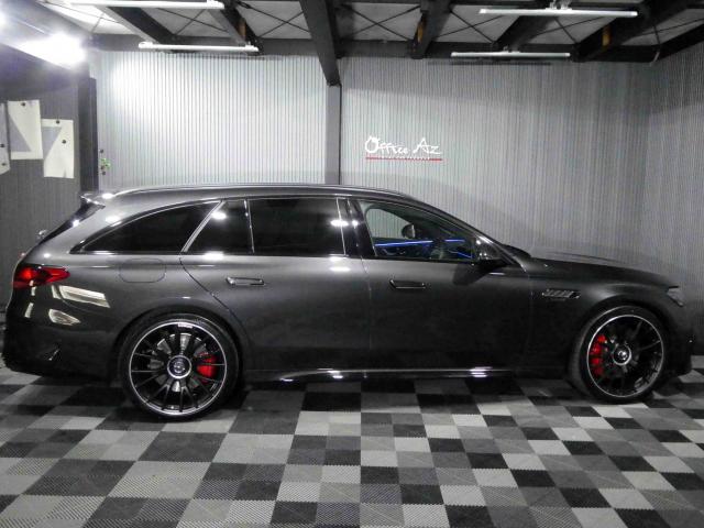 滋賀県中古車　メルセデスベンツ Eクラスワゴン E53 4M ステーションW EDナイトカーボン
