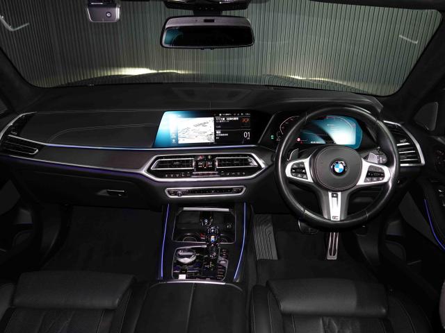 滋賀県中古車　BMW X7 xDrive35d Mスポーツ