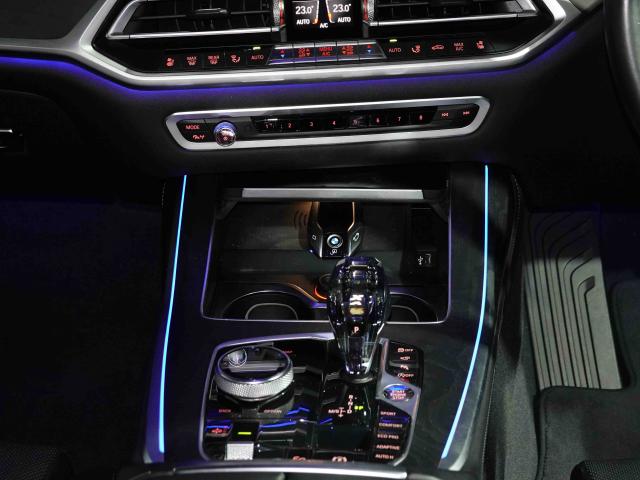 滋賀県中古車　BMW X7 xDrive35d Mスポーツ
