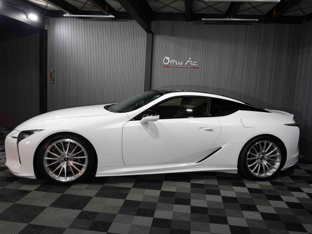 滋賀県中古車　レクサス LC LC500 Lパッケージ