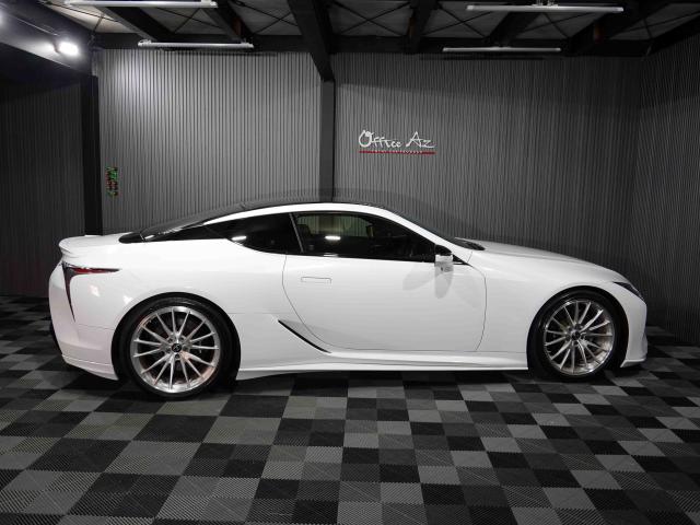 滋賀県中古車　レクサス LC LC500 Lパッケージ