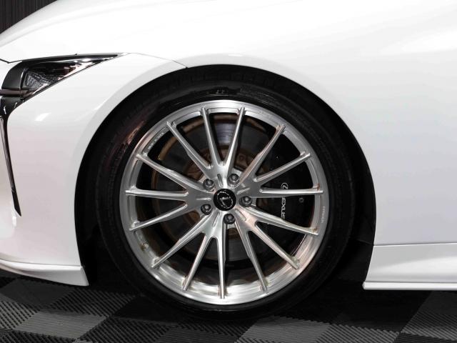 滋賀県中古車　レクサス LC LC500 Lパッケージ