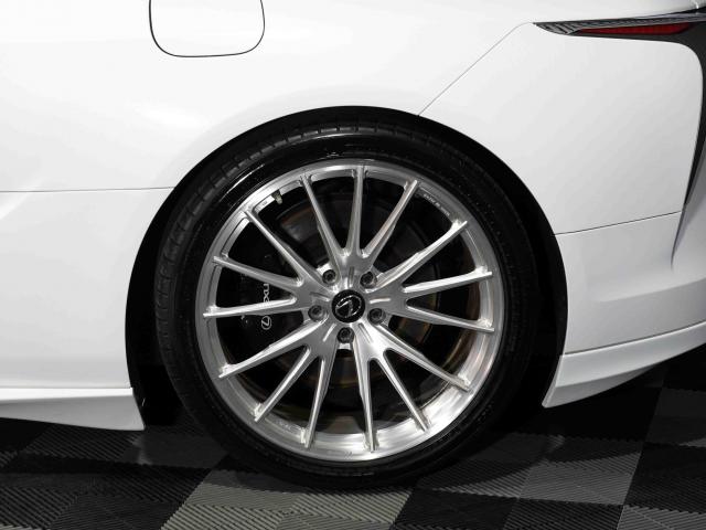 滋賀県中古車　レクサス LC LC500 Lパッケージ