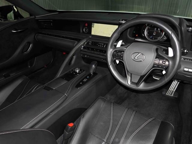 滋賀県中古車　レクサス LC LC500 Lパッケージ