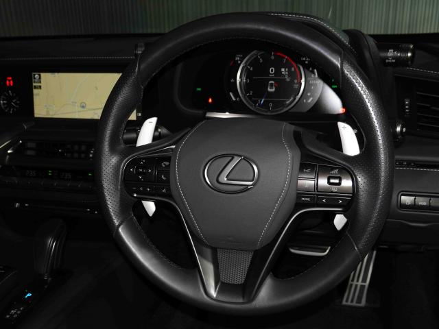 滋賀県中古車　レクサス LC LC500 Lパッケージ
