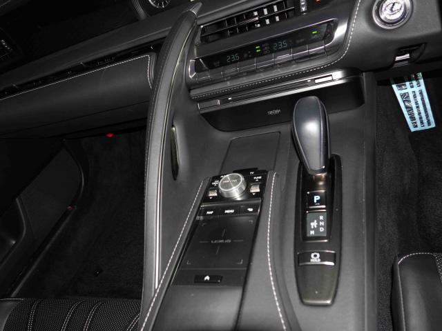 滋賀県中古車　レクサス LC LC500 Lパッケージ