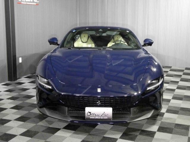 滋賀県中古車　フェラーリ ローマ ベースグレード